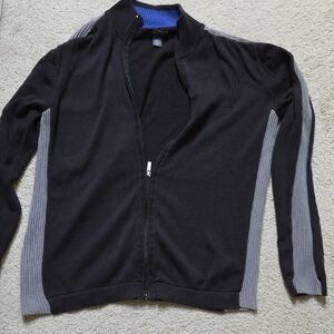 Men's Black and Gray Sweater